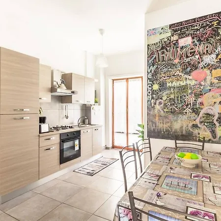 Romekindhome - Vatican - 3 Bedrooms With Private Bathrooms And Balconies Apartment *