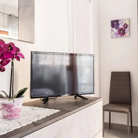 Apartment Romekindhome - Vatican - 3 Bedrooms With Private Bathrooms And Balconies