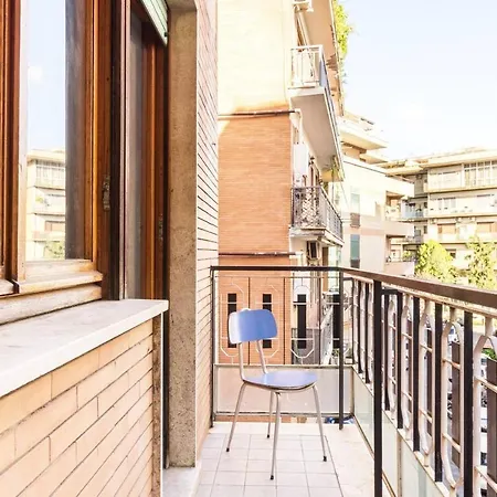 Apartment Romekindhome - Vatican - 3 Bedrooms With Private Bathrooms And Balconies Rome